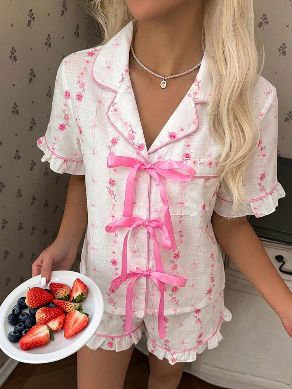 Multicolor Romantic Floral Print Women's Bow Tie French Drawstring Pajama Set - Picture 5 of 6